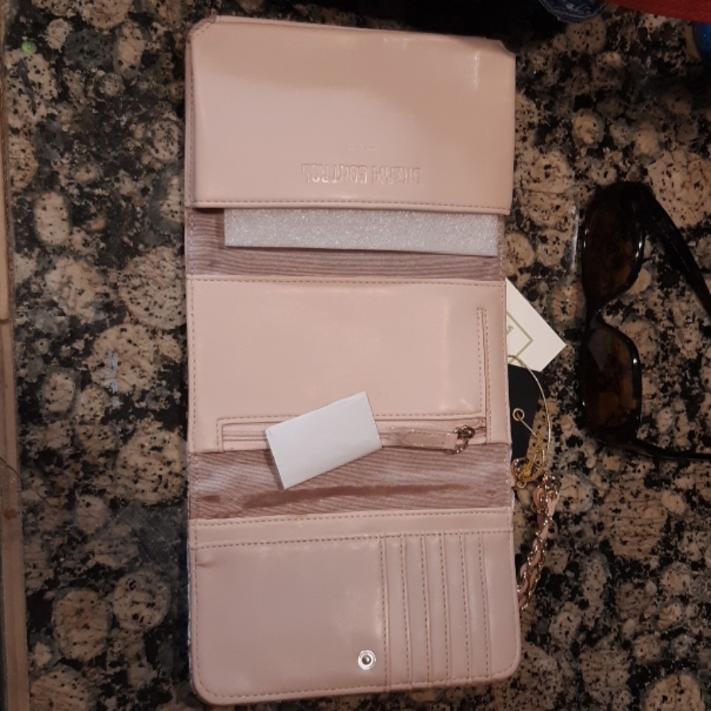 DREAM CONTROL Wallet Wristlet Blush Champagne Pink - Picture 5 of 5